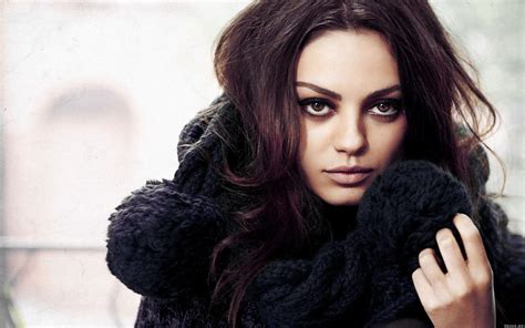 wallpaper mila kunis